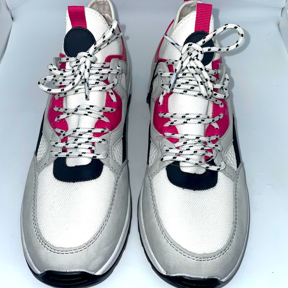 *FINAL PRICE* Bershka Women’s Sneakers